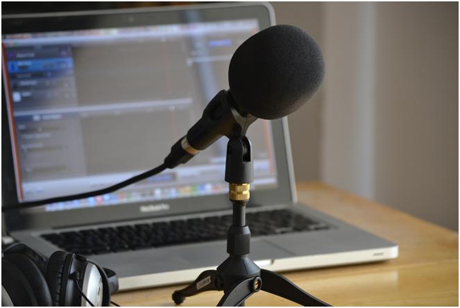 An idea for B2B content marketing is to start using podcast