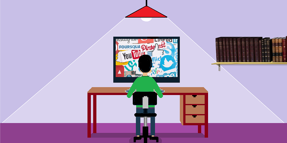 Social media for business helps in increasing your brand's popularity.