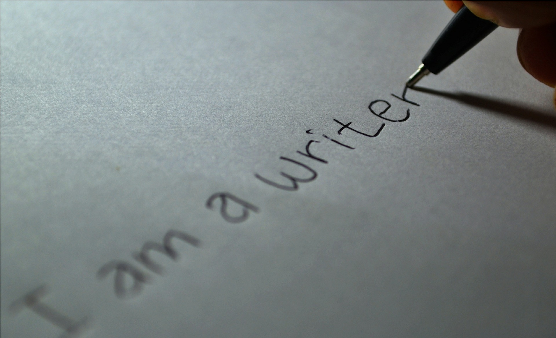 writer-605764_1920 TV Synopsis writer