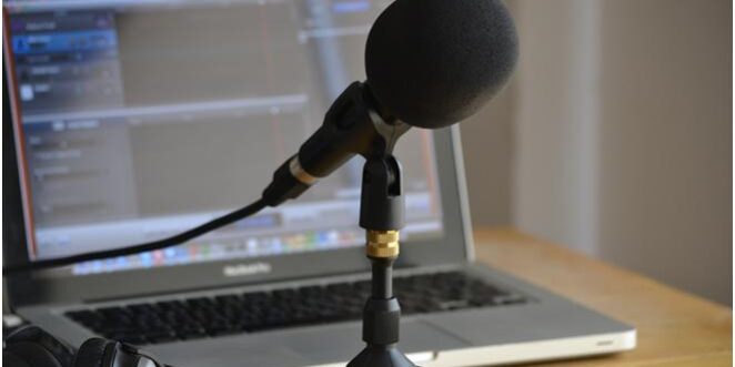 An idea for B2B content marketing is to start using podcast