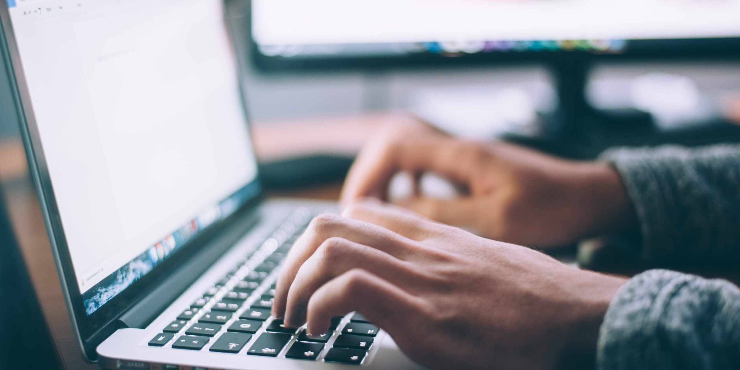 5 Differences between Creative Writing and Content Writing